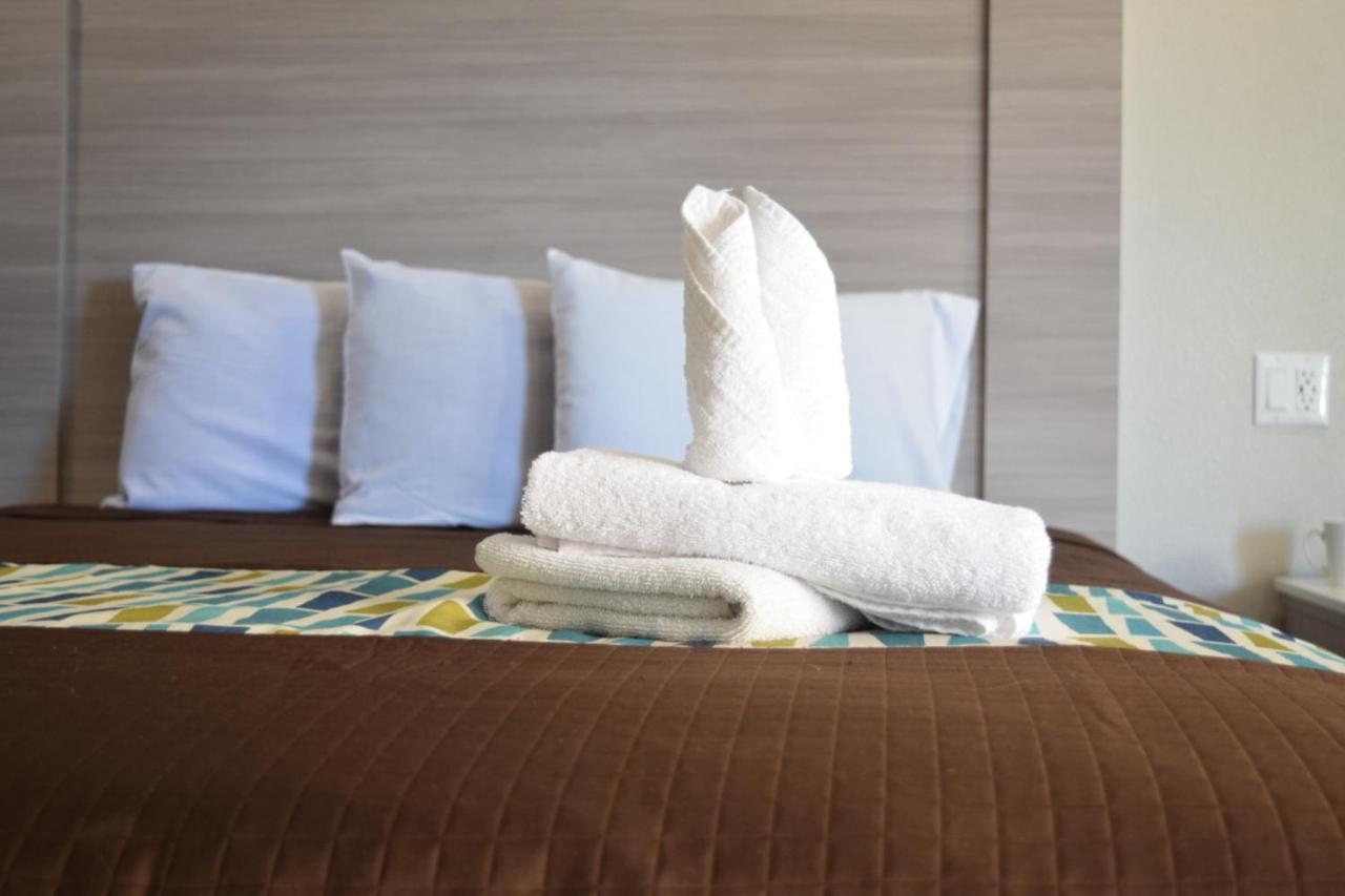 Mojave Hotel Victorville